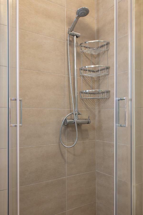 Royalty Suites Loft Nikiti  Luaran gambar