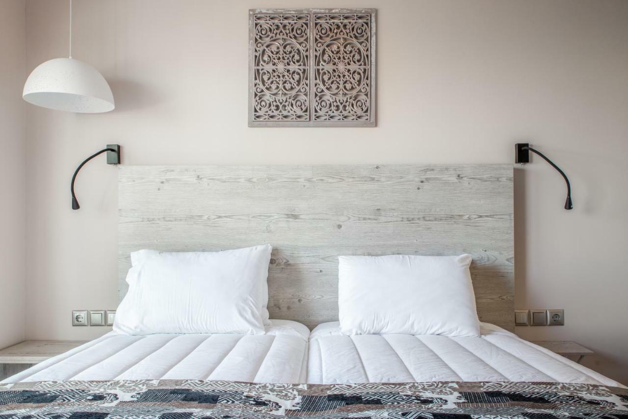 Royalty Suites Loft Nikiti  Luaran gambar