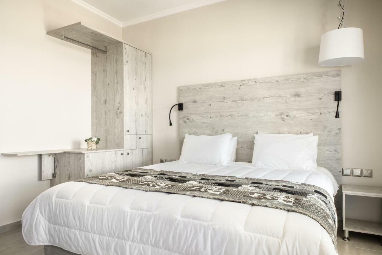 Royalty Suites Loft Nikiti  Luaran gambar