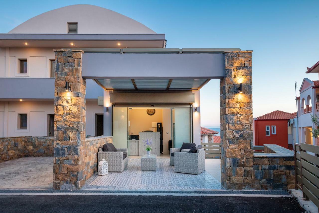 Royalty Suites Loft Nikiti  Luaran gambar