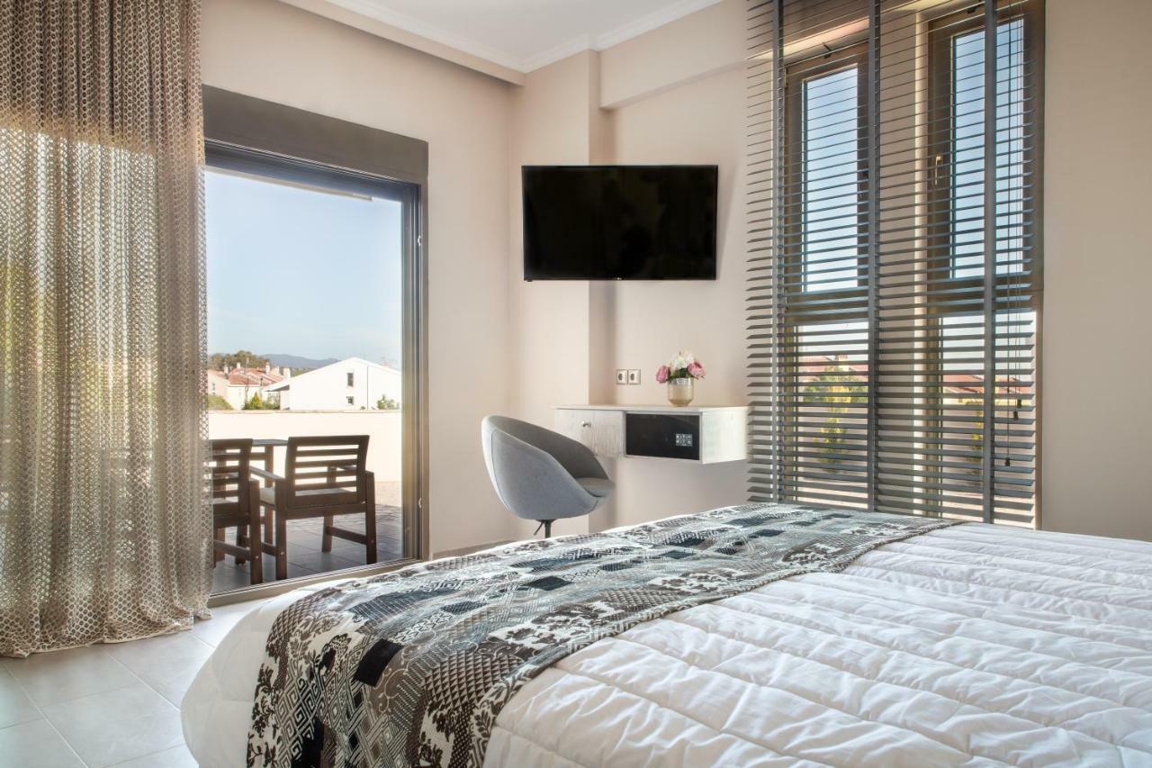 Royalty Suites Loft Nikiti  Luaran gambar