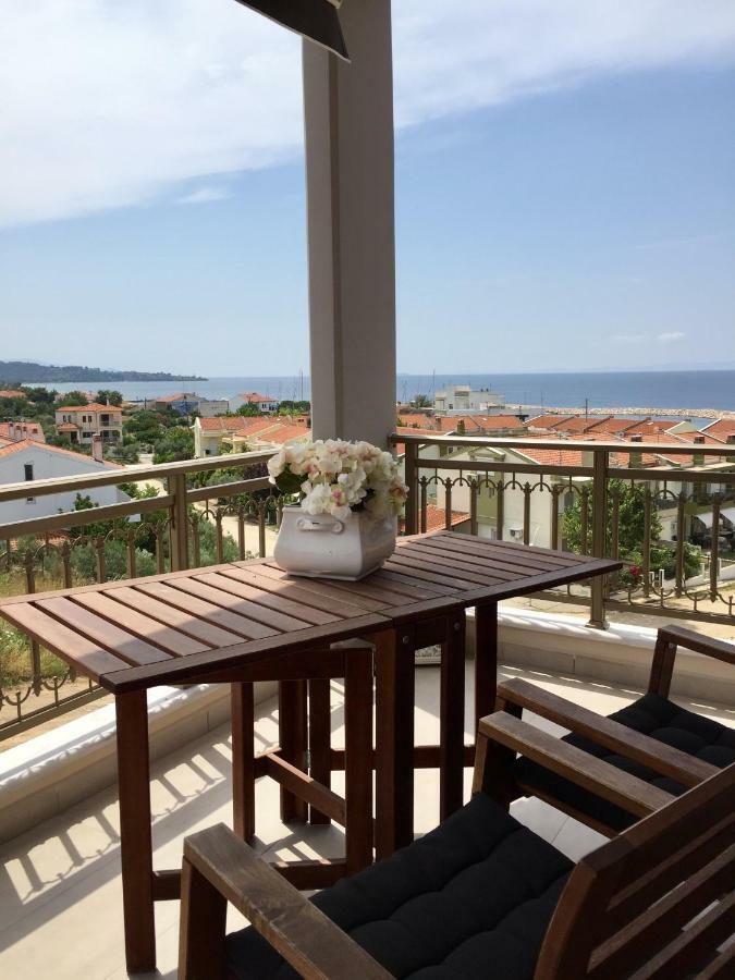 Royalty Suites Loft Nikiti  Luaran gambar